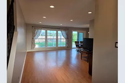 1719 W Lexington Drive, Arlington Heights, IL 60004 - Photo 26
