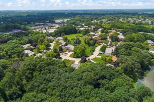 1599 Far Hills Dr, Bartlett, IL 60103 - Photo 46