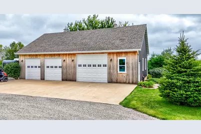 10617 E 2950 North Road, Blackstone, IL 61313 - Photo 34