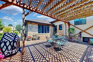 1809 Eaton Dr, Woodridge, IL 60517 - Photo 34