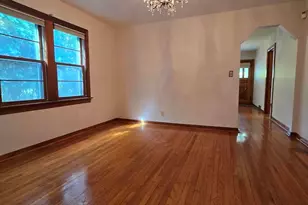 710 Catherine St, Joliet, IL 60435 - Photo 14