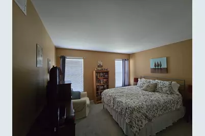 533 N Red Deer Road, Round Lake, IL 60073 - Photo 10