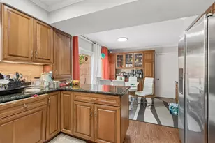 739 Concorde Dr, Highland Park, IL 60035 - Photo 16