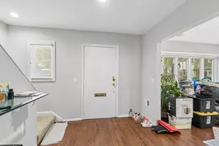 739 Concorde Dr, Highland Park, IL 60035 - Photo 4