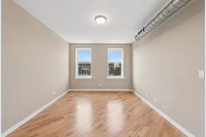 3550 W Montrose Avenue #502, Chicago, IL 60618 - Photo 6