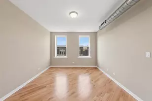 3550 W Montrose Ave, Chicago, IL 60618 - Photo 6