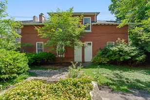 1235 5 Ridge Ave, Evanston, IL 60202 - Photo 2