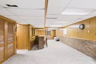 2541 Cobblewood Dr, Northbrook, IL 60062 - Photo 24