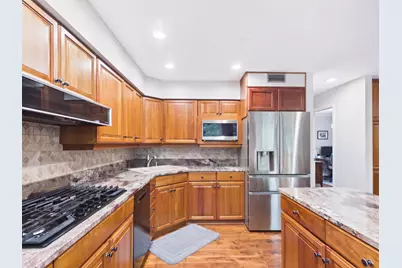 2541 Cobblewood Drive, Northbrook, IL 60062 - Photo 8