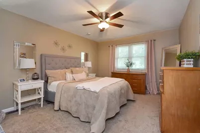 1562 Hunt Drive #B, Normal, IL 61761 - Photo 16