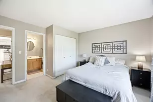 1385 New Haven Dr, Cary, IL 60013 - Photo 22