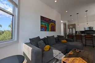 2120 W Belmont Ave, Chicago, IL 60618 - Photo 4