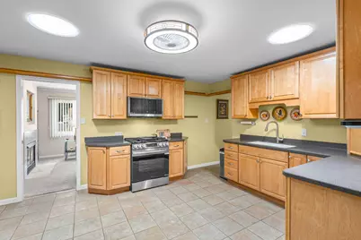 1125 Highland Road, Mundelein, IL 60060 - Photo 6