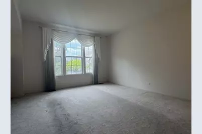 1295 Georgetown Way, Vernon Hills, IL 60061 - Photo 4