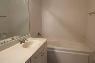 1295 Georgetown Way, Vernon Hills, IL 60061 - Photo 12