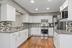 1559 Laurel Oaks Dr, Streamwood, IL 60107 - Photo 4