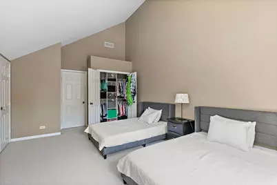 1559 Laurel Oaks Drive, Streamwood, IL 60107 - Photo 24
