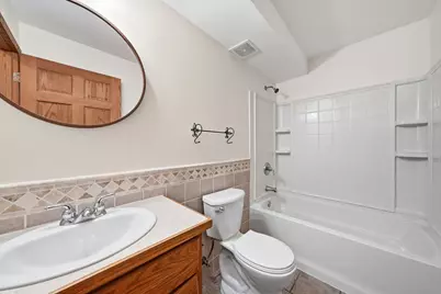 1402 Enborn Drive, Joliet, IL 60431 - Photo 20