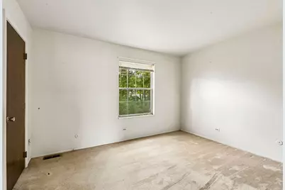 [Address not provided], Cary, IL 60013 - Photo 12