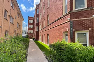 722 N Austin Blvd, Oak Park, IL 60302 - Photo 1