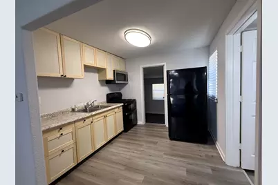 8307 N 2nd Street, Machesney Park, IL 61115 - Photo 6