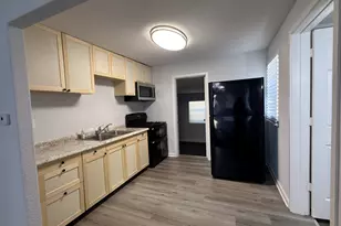 8307 N 2nd St, Machesney Park, IL 61115 - Photo 6