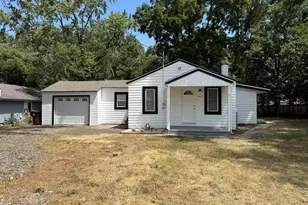 8307 N 2nd St, Machesney Park, IL 61115 - Photo 1