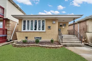 5749 W 63rd Pl, Chicago, IL 60638 - Photo 1