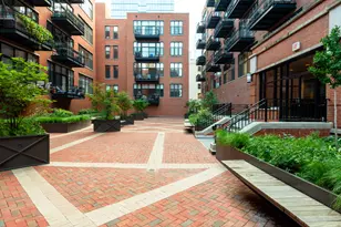 333 W Hubbard St, Chicago, IL 60654 - Photo 2