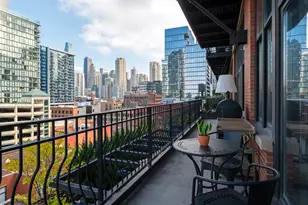 333 W Hubbard St, Chicago, IL 60654 - Photo 22