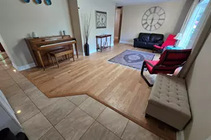 1909 W 56th St, La Grange Highlands, IL 60525 - Photo 12