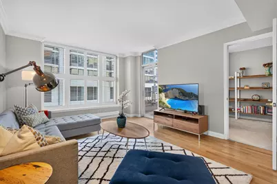 25 E Superior Street #1006, Chicago, IL 60611 - Photo 2