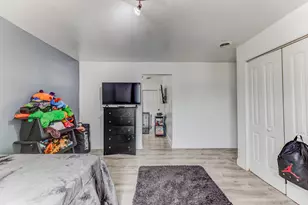 7740 Monitor Ave, Burbank, IL 60459 - Photo 20