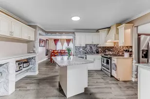 7740 Monitor Ave, Burbank, IL 60459 - Photo 6