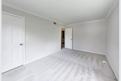 249 Wilshire Road, Lake Forest, IL 60045 - Photo 36