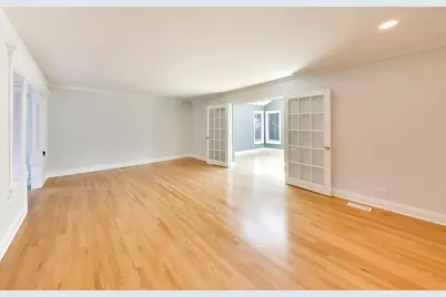 249 Wilshire Road, Lake Forest, IL 60045 - Photo 10