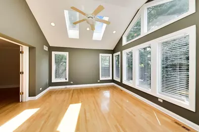249 Wilshire Road, Lake Forest, IL 60045 - Photo 14