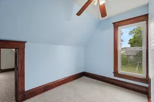 905 E Pells St, Paxton, IL 60957 - Photo 22