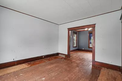 905 E Pells Street, Paxton, IL 60957 - Photo 6
