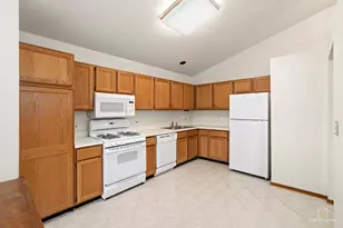 1115 Huntwyck Ct, Elgin, IL 60120 - Photo 14