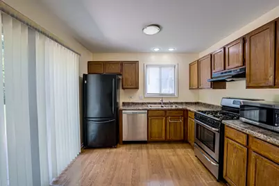 1130 Brockton Court #1130, Aurora, IL 60504 - Photo 6