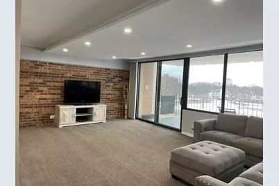 101 Bar Harbour Road #5G, Schaumburg, IL 60193 - Photo 2