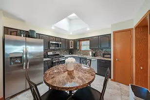 513 W Division St, Itasca, IL 60143 - Photo 6