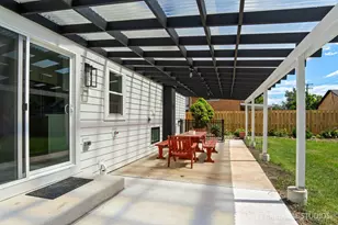 237 Terry Ln, Villa Park, IL 60181 - Photo 22