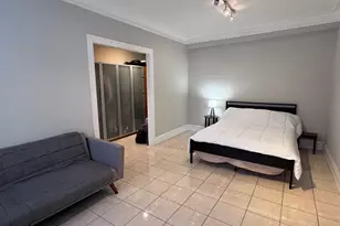 1205 W Sherwin Ave, Chicago, IL 60626 - Photo 8