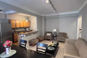 1205 W Sherwin Ave, Chicago, IL 60626 - Photo 4