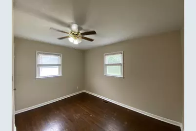 320 S Hubbard Avenue, Orangeville, IL 62939 - Photo 10