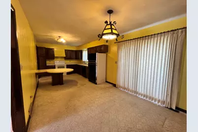 501 N 4th Avenue N, New Windsor, IL 61465 - Photo 6