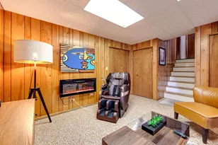 2042 S Goebbert Rd, Arlington Heights, IL 60005 - Photo 28