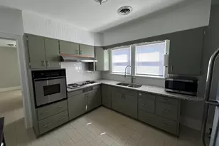 719 Taylor St, Joliet, IL 60435 - Photo 16